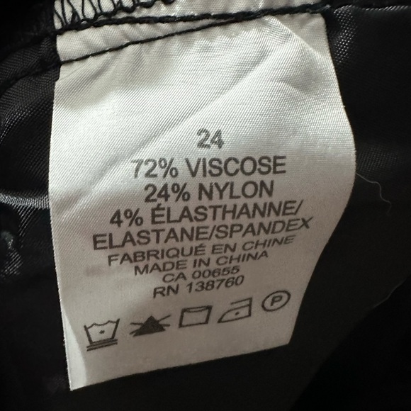 Size 24 (plus) dress pants - Picture 3 of 3